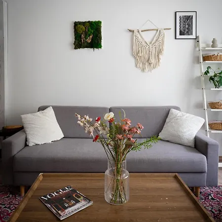 Cozy Loft Old Town Properunit Apartment