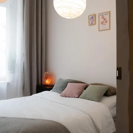Apartment Cozy Loft Old Town Properunit *