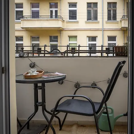 Cozy Loft Old Town Properunit Apartment Wroclaw